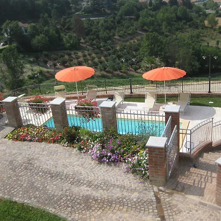 Apartment Il Pozzo Fiorito Cossombrato